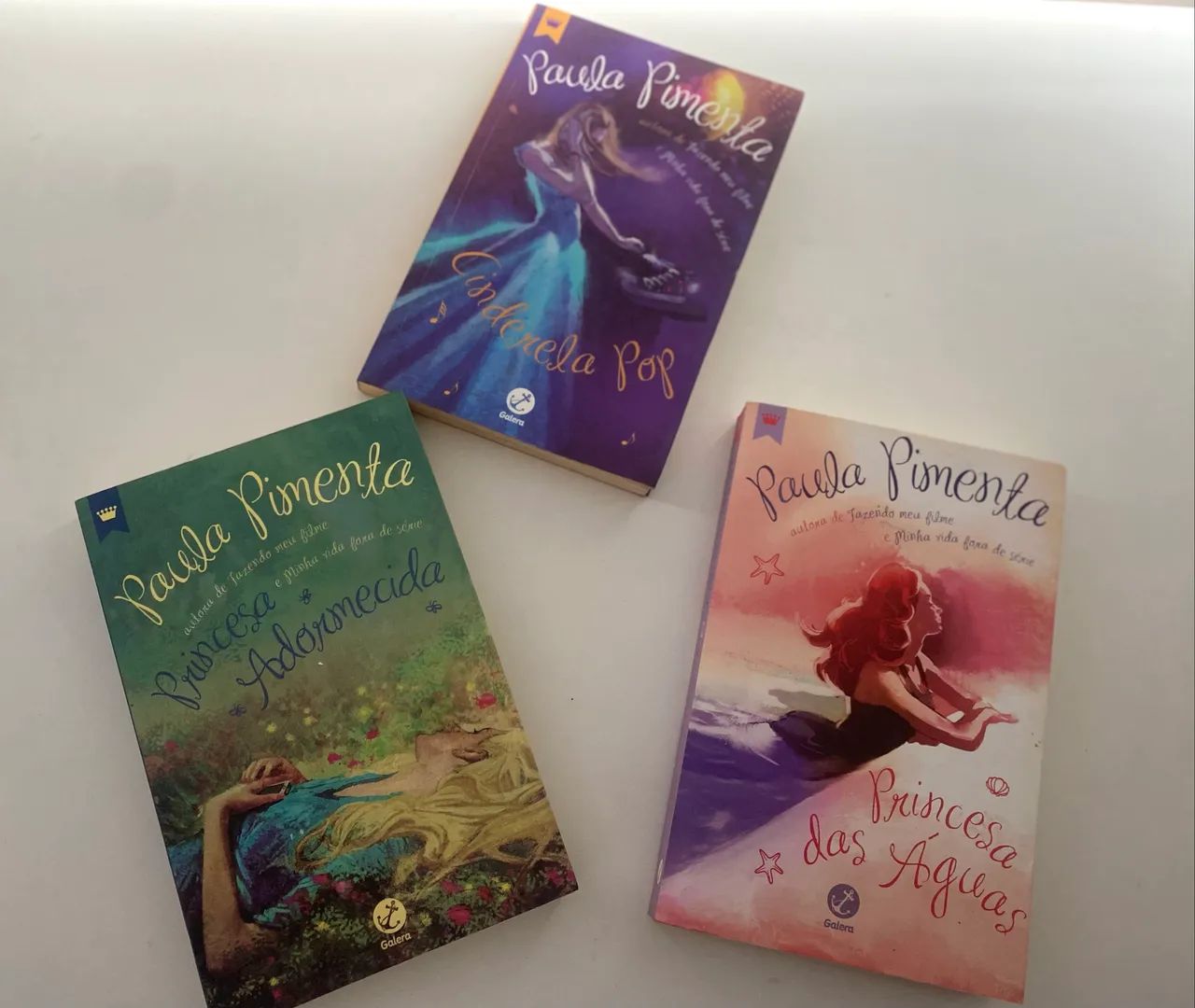 coleção livros princesas Paula Pimenta