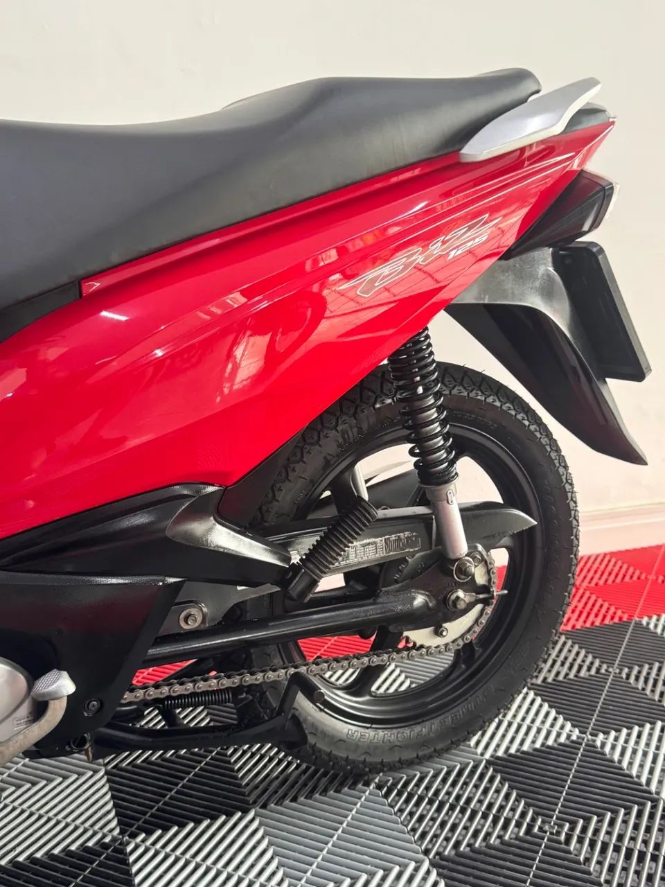 BIZ 125/125i Flex - Foto 5