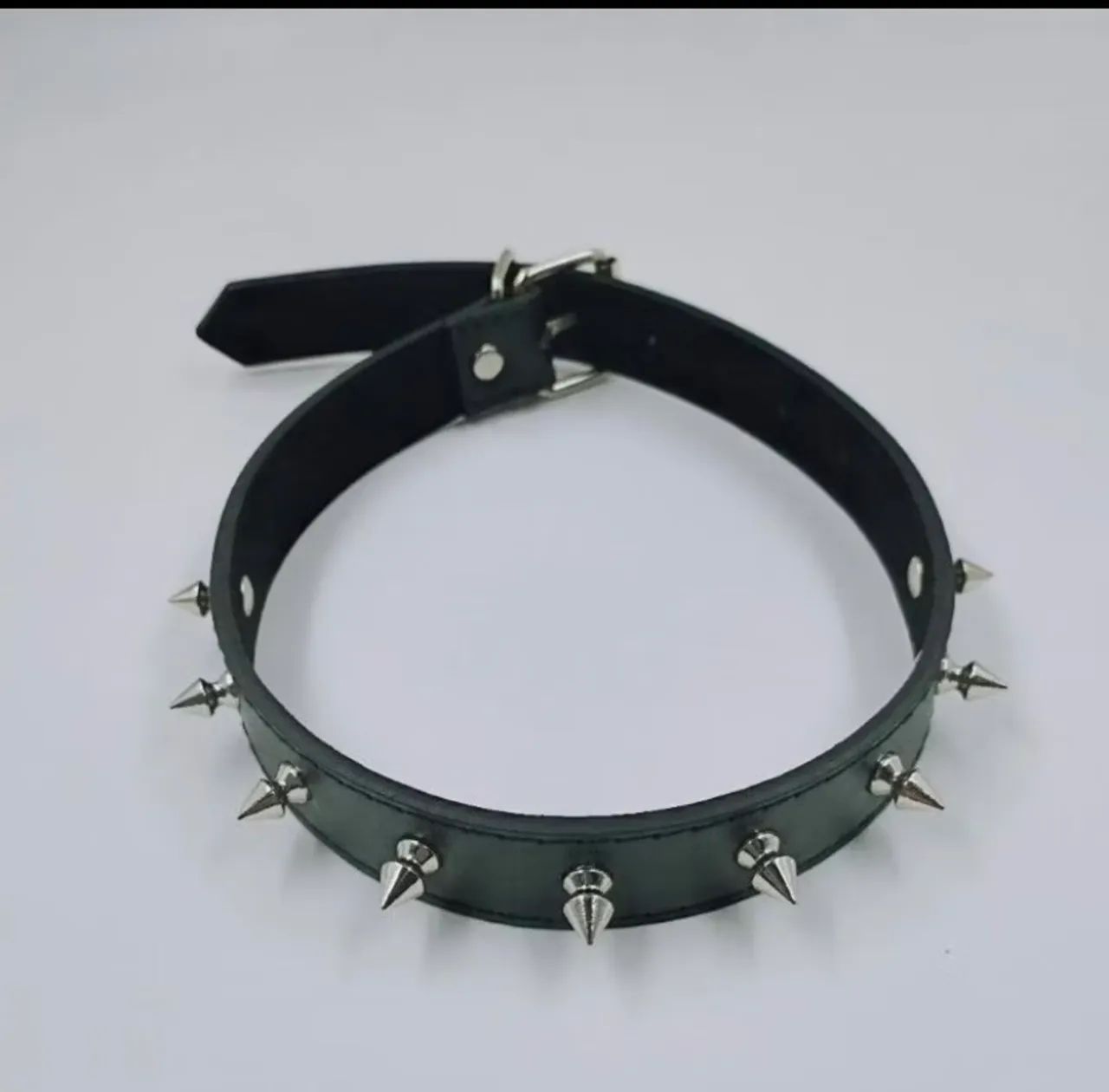Coleira choker - spikes - Foto 3