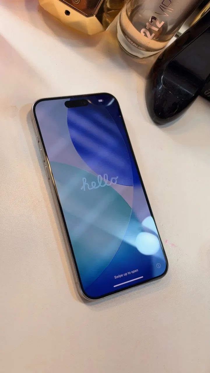 iPhone 15 Pro Max - 256GB - Foto 2