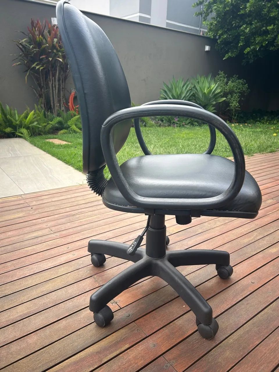 Cadeira diretor  - Foto 2