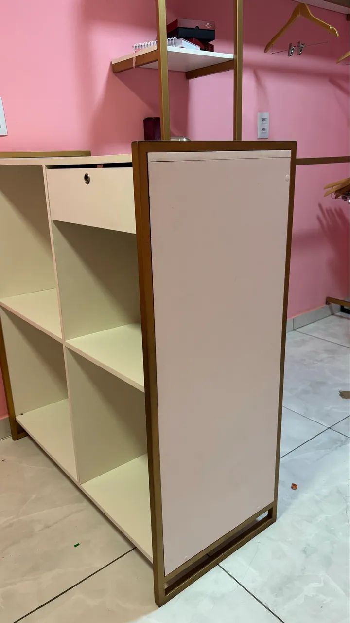 Vendo BALCÃO PARA LOJA