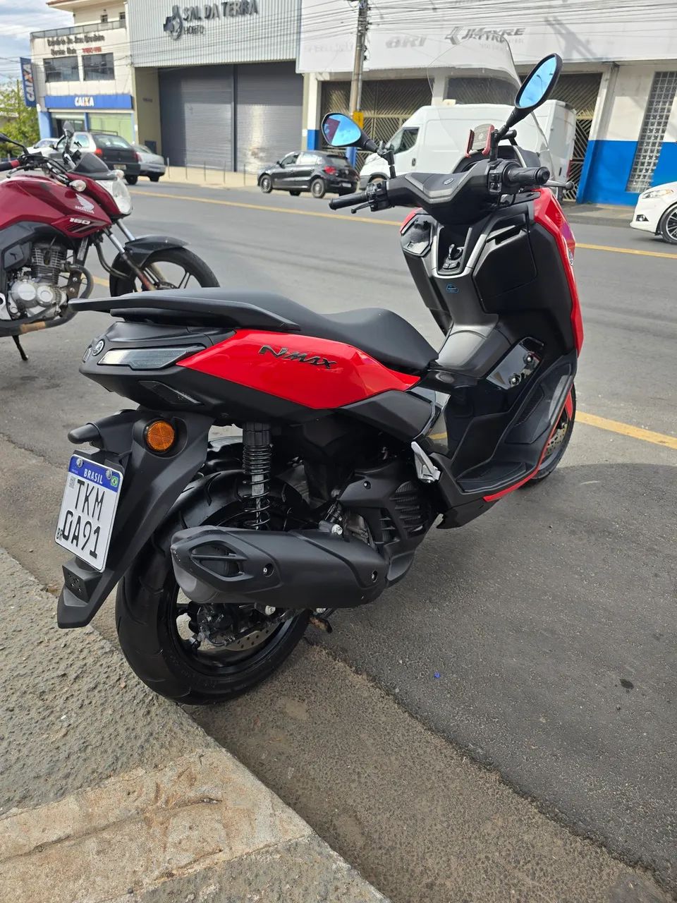 YAMAHA NMAX AUTOMÁTICO  - Foto 5