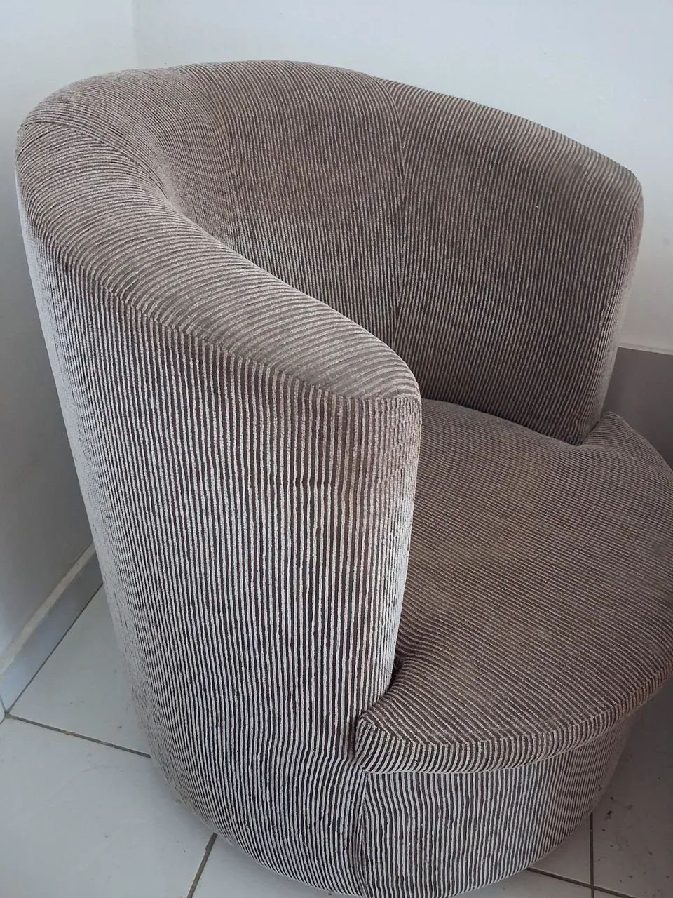 POLTRONA MARROM  - Foto 3