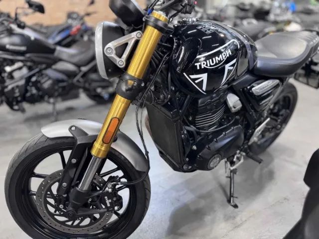 TRIUMPH SPEED 400 2025 - Foto 4