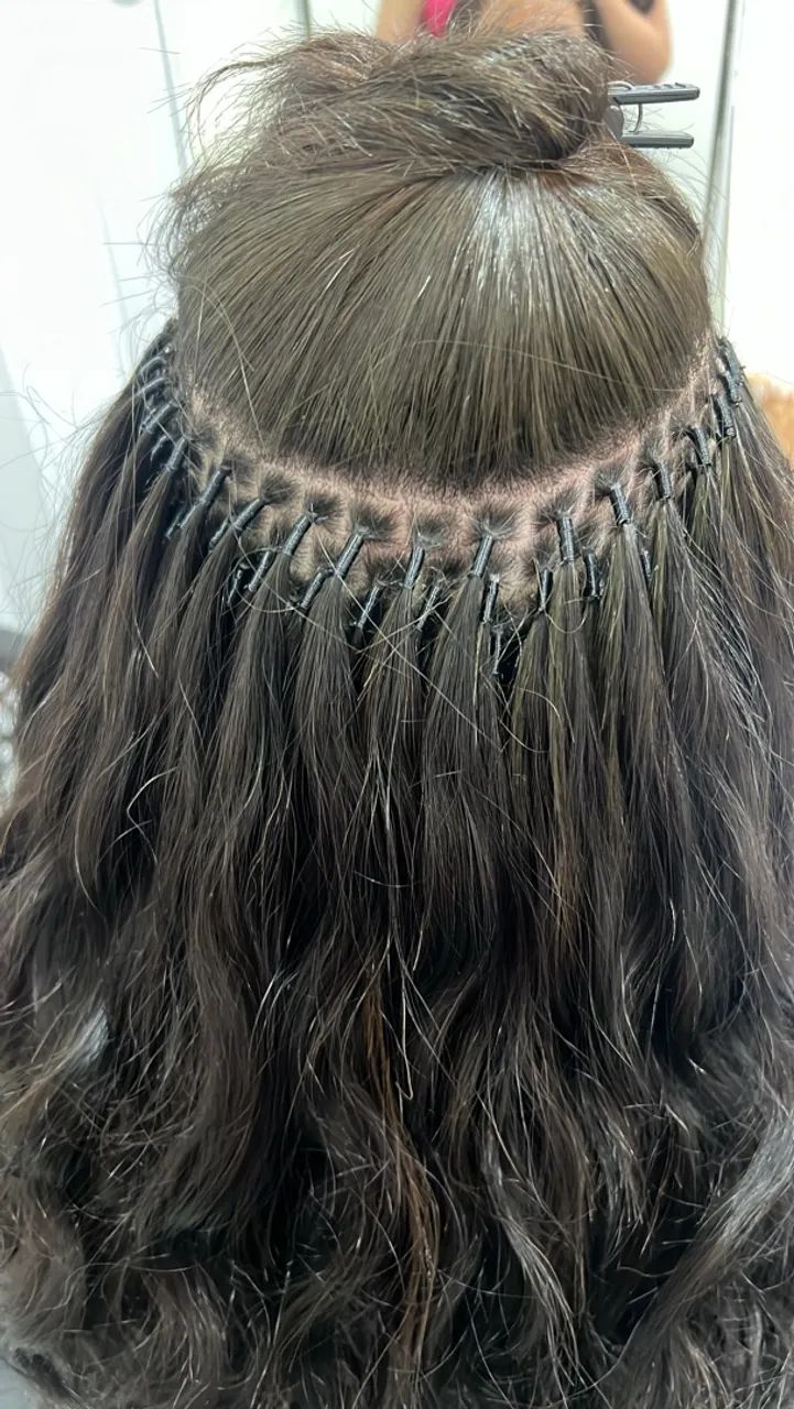 Aplicação Mega hair 