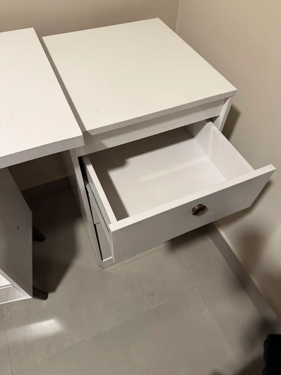 ESCRIVANINHA + MESA DE CABECEIRA  - Foto 5