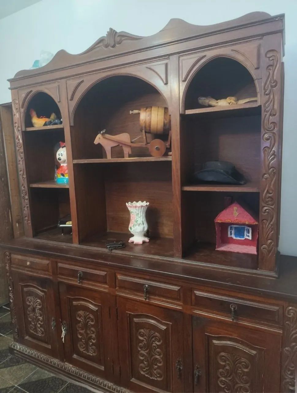 Conjunto de móveis oratório e mesa  - Foto 2