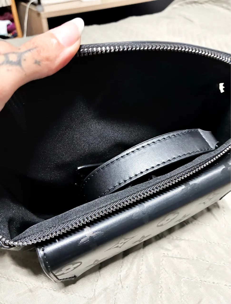Louis Vuitton linha premium com QR Code - Foto 4