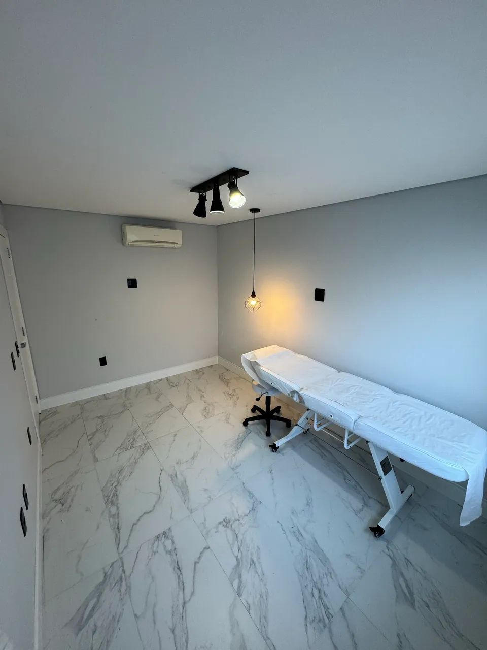 Sala comercial para locação no bairro fazenda - Foto 4