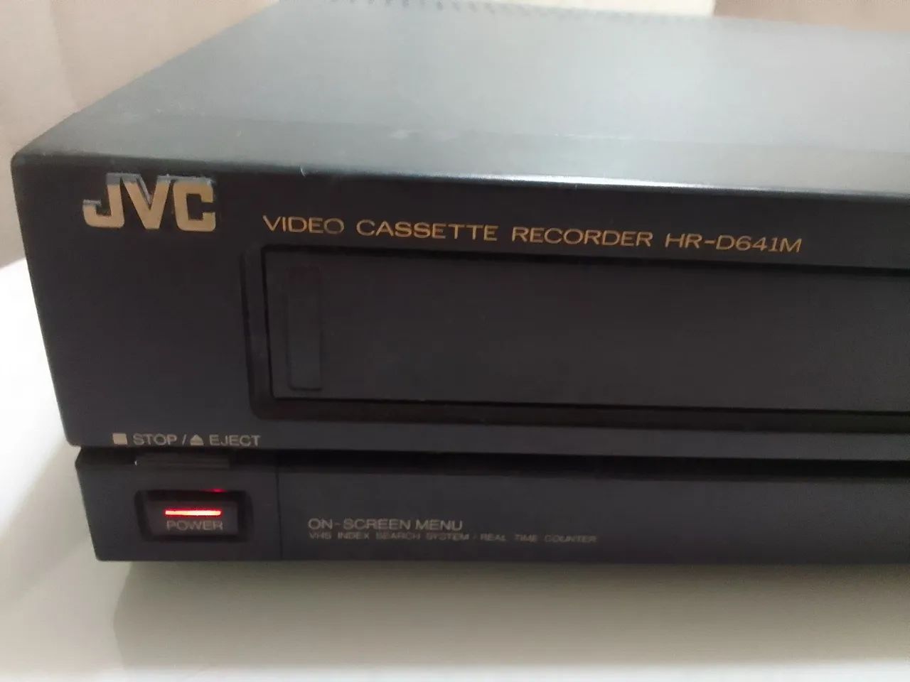 Vídeo cassete JVC 