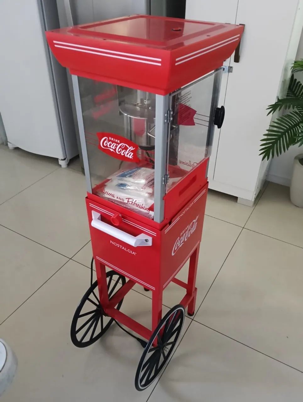 Pipoqueira Coca Cola Retrô - Foto 2