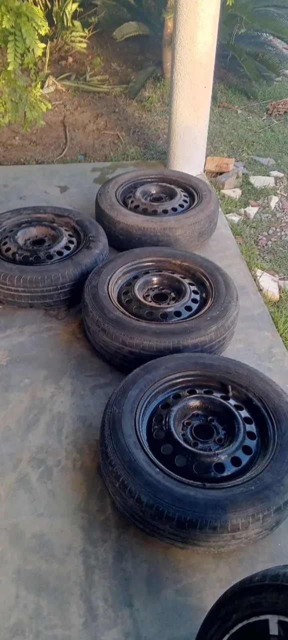 Jogo de rodas 14 - Foto 2