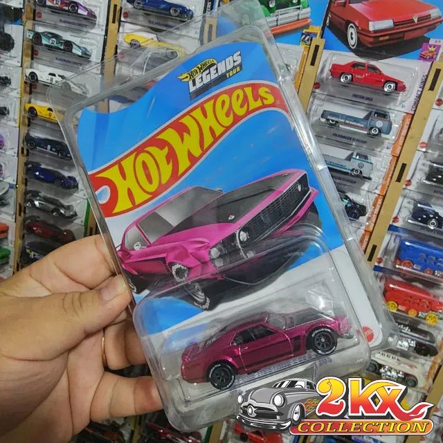 HOT WHEELS MUSTANG LEGENDS 2026