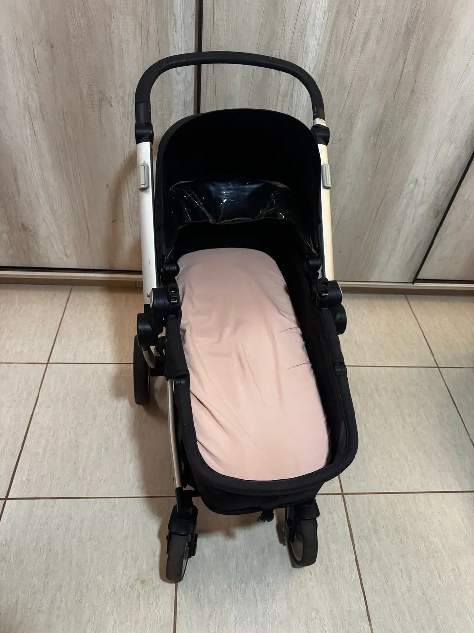 Carrinho de bebê Moisés com bebê conforto - Foto 2
