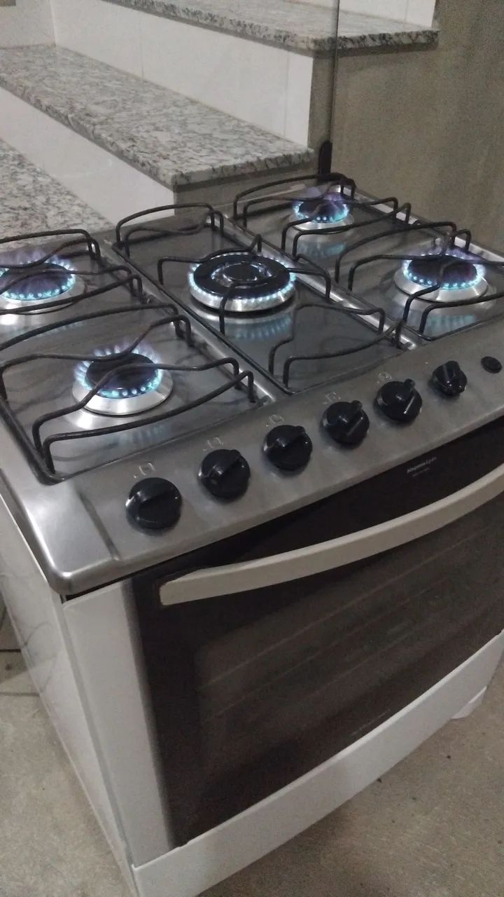 Fogão Eletrolux 5 bocas 640,00  - Foto 4