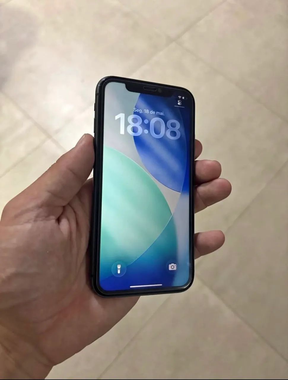 iPhone 11 64GB 