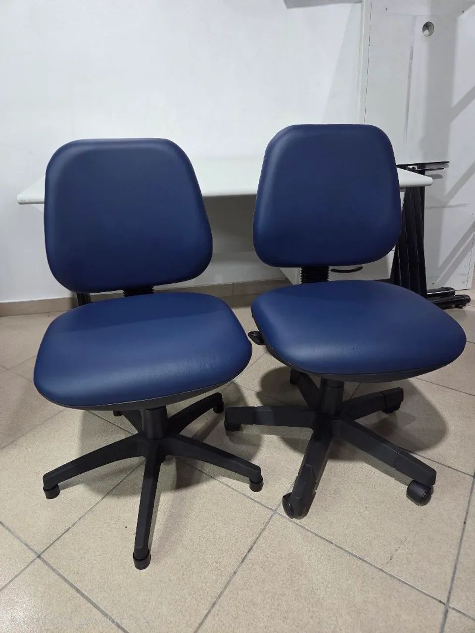 CADEIRAS NOVAS COM PREÇO IMPERDÍVEL!  - Foto 2