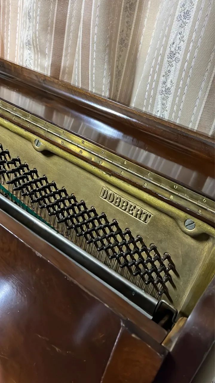 ? Piano Vertical Dobbert.- 1970 a 1980 - Foto 5