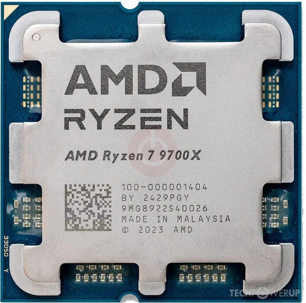 Gaming PC Ryzen 7 9700X - 64 GB DDR5 - RTX 3060 Ti - 1 TB NVMe SSD
