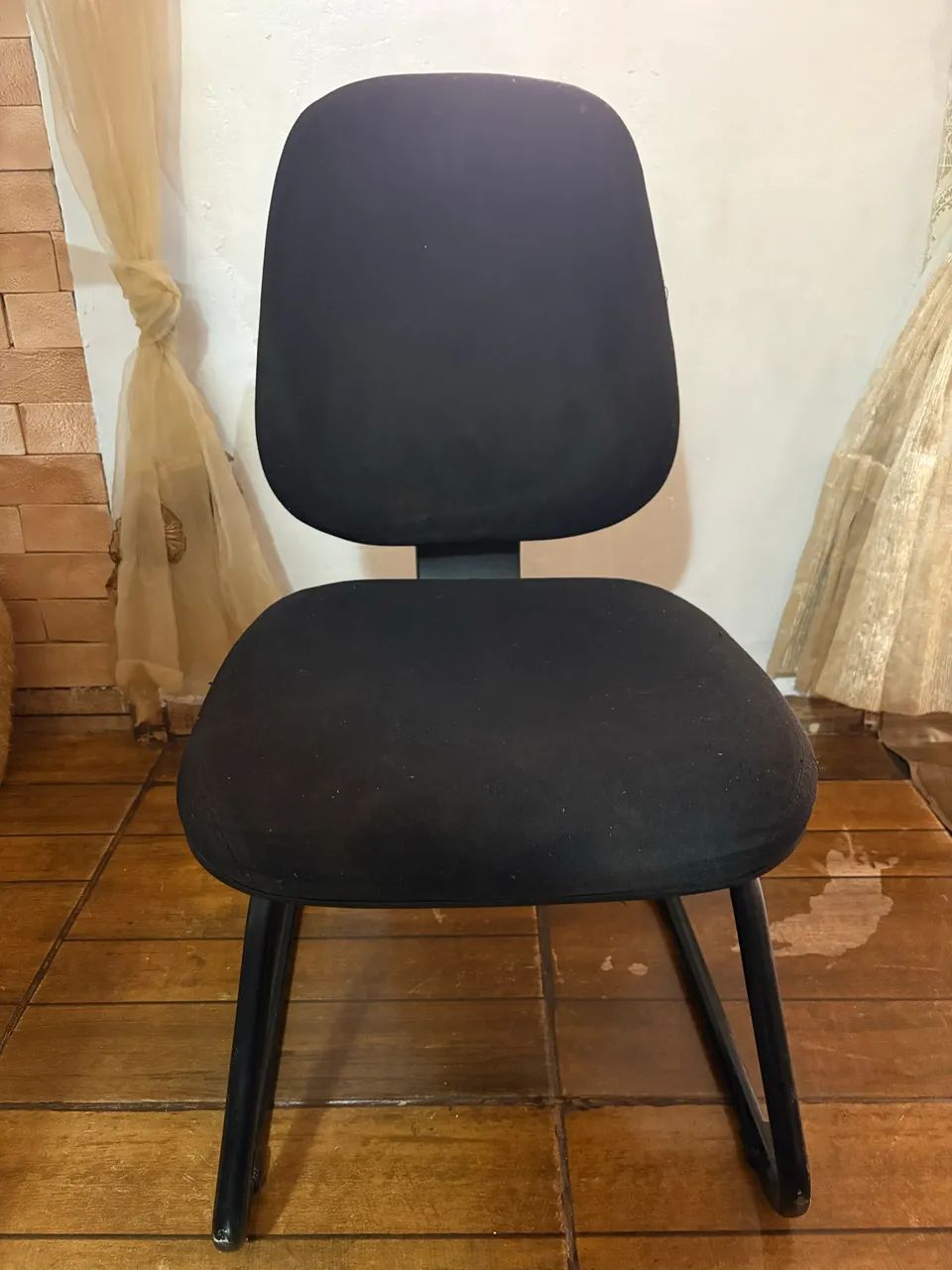 Cadeira de Escritório Preta - Foto 4