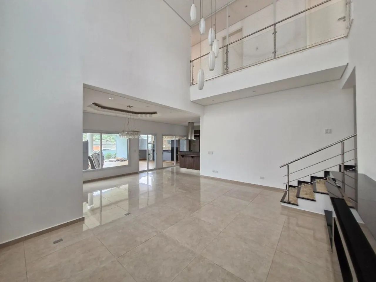 CASA 3 DORMITÓRIOS / SUÍTES, CONDOMÍNIO COM CLUBE. - Foto 4