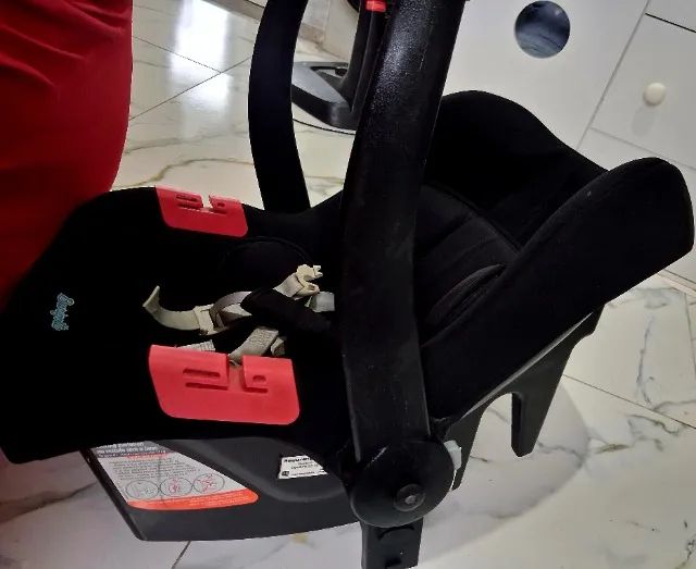 Vendo bebê conforto . Aceito proposta 
