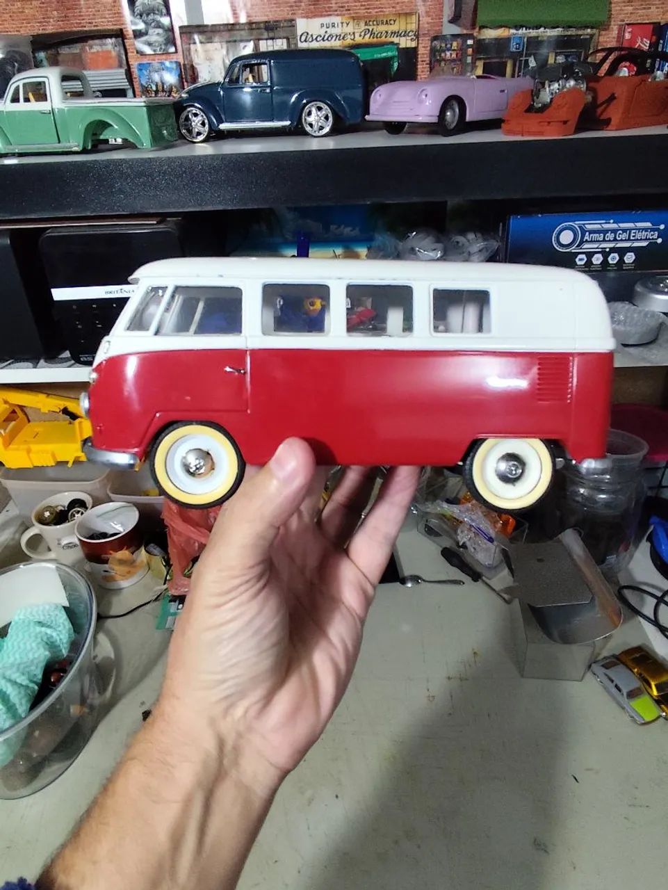 Miniatura Kombi sólido 1/18