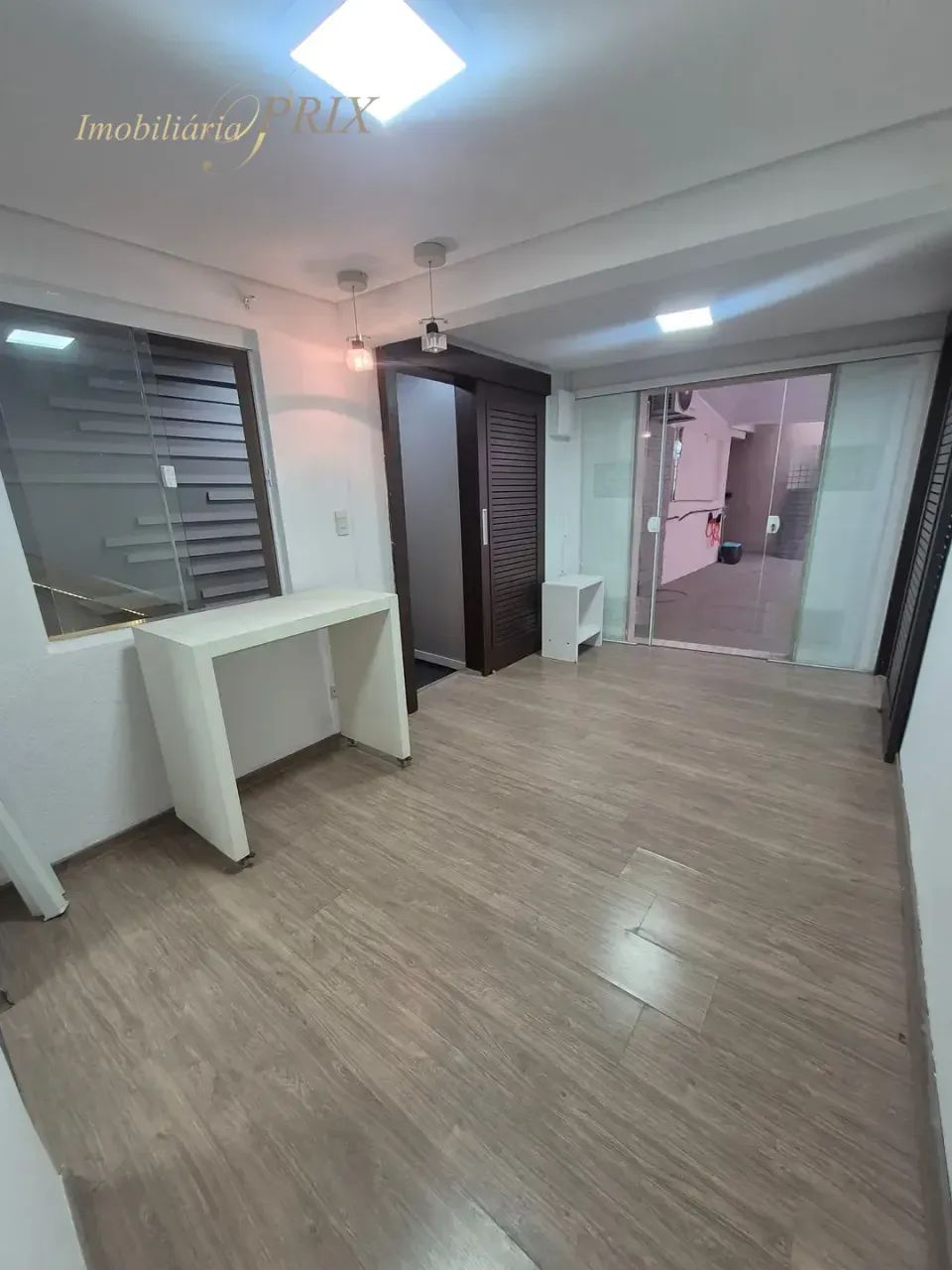 Sala para locação COM 4 VAGAS DE GARAGEM, Centro Cívico, Curitiba, PR