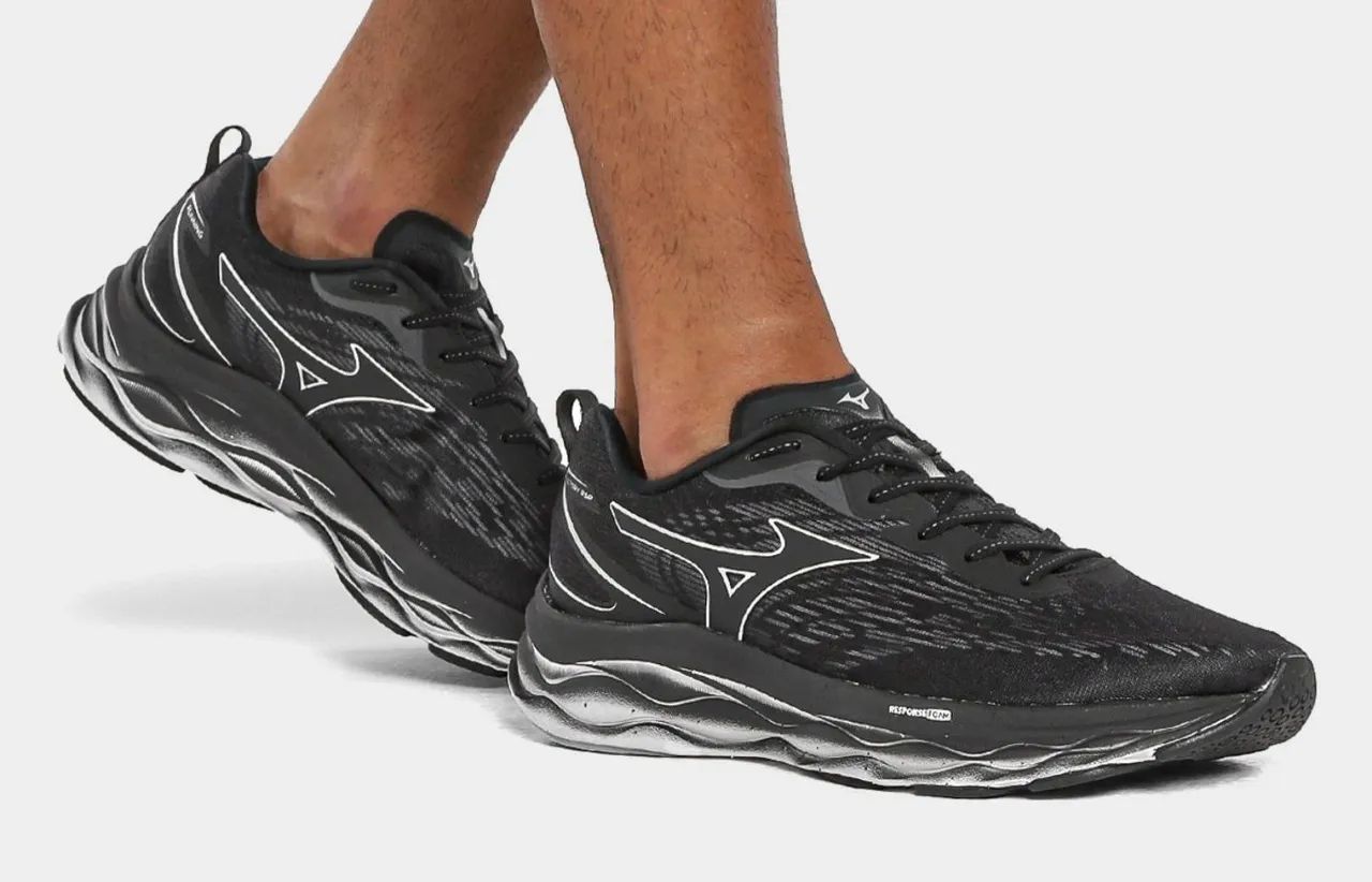 Tênis da Mizuno Victory tamanho 44 original  - Foto 4