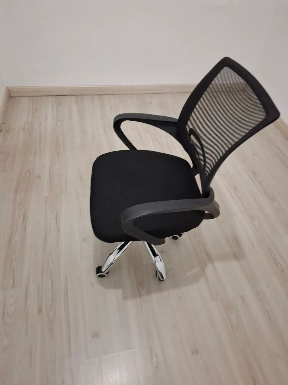 Cadeira de escritório - Foto 2