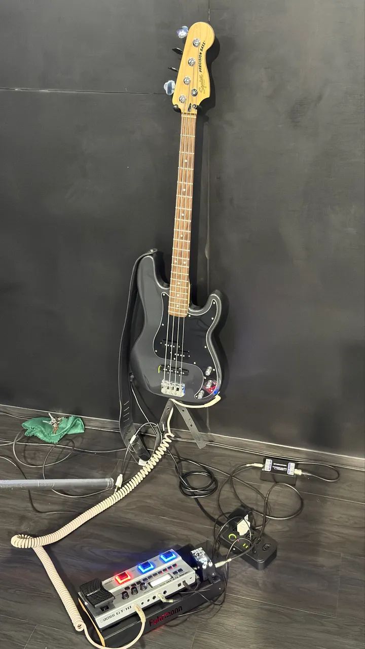 Baixo squier precision jazz 4 c - Foto 4