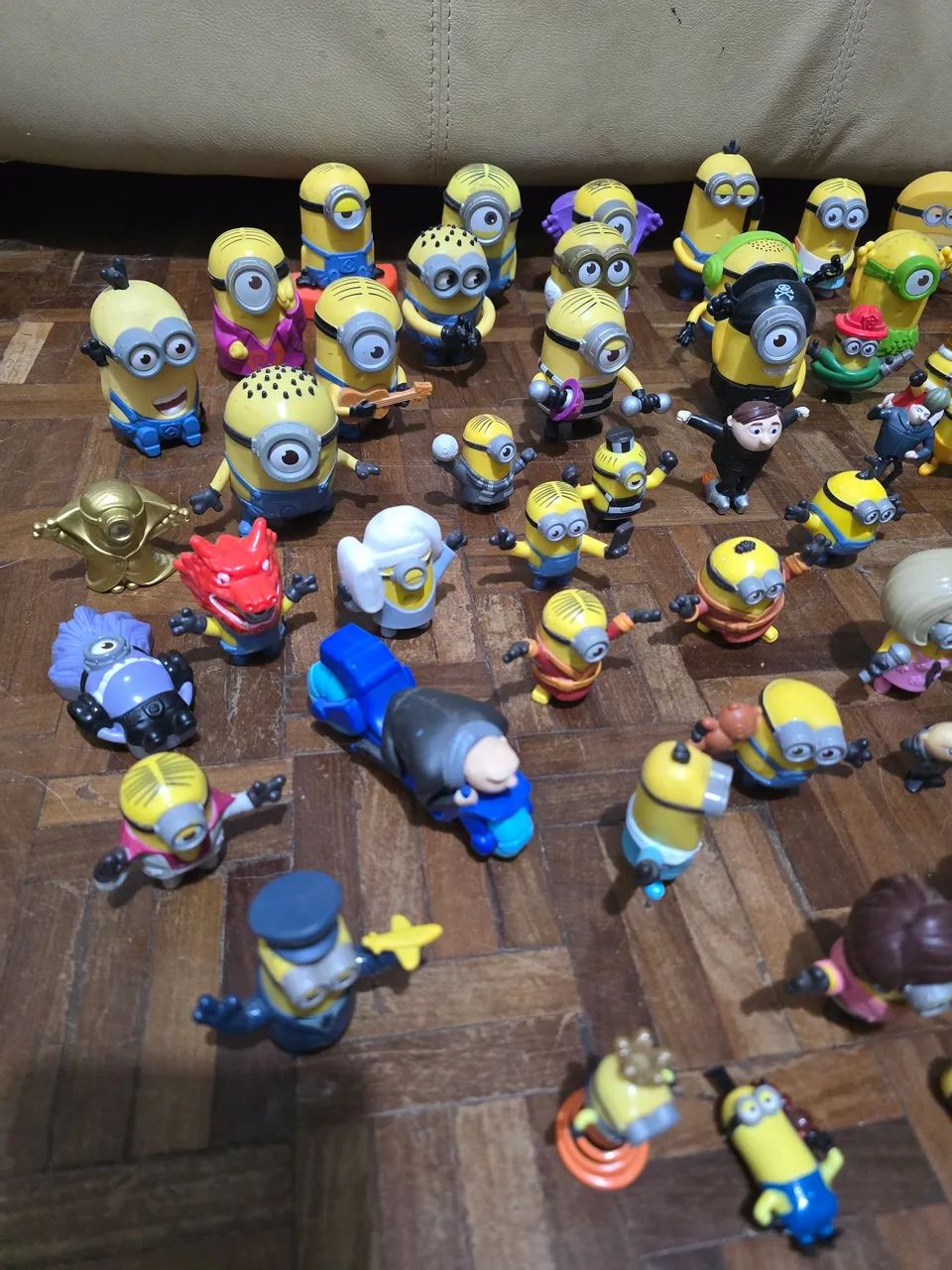 COLEÇÃO MINIATURA MINIONS - Foto 5