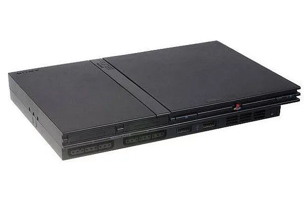 Vendo 2 Playstation 2 Slim com jogos.