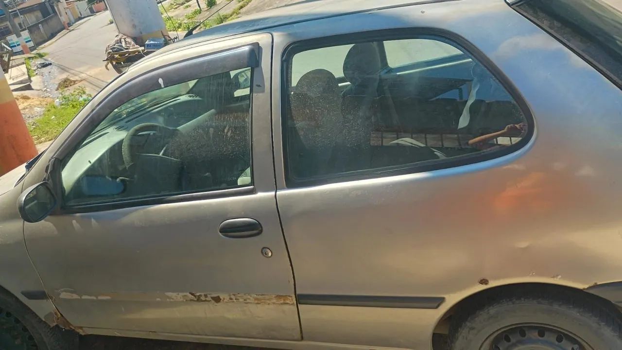 Fiat Palio Young 1.0 MPI 8V 2P (álcool) 2001