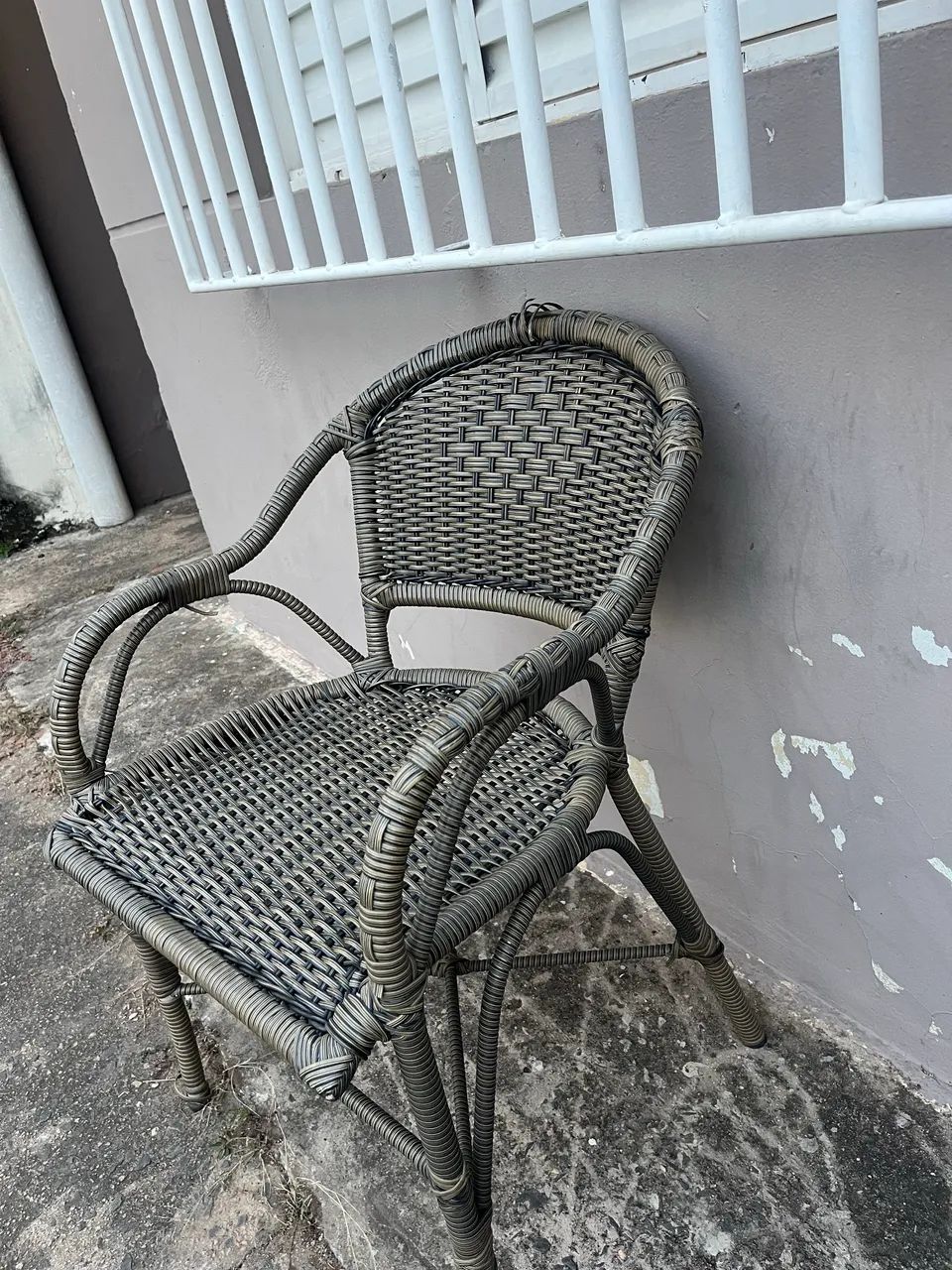 Mesa de vidro com 4 cadeiras  - Foto 2