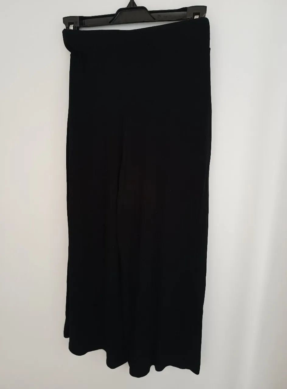 Calça Pantacourt Preta  - Foto 3