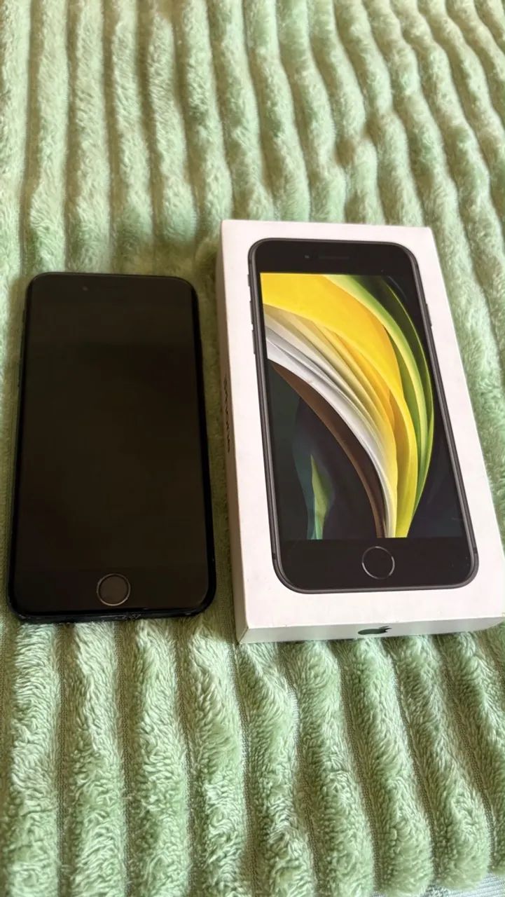 iPhone SE 2020 64gb (para retirada de peça) - Foto 2