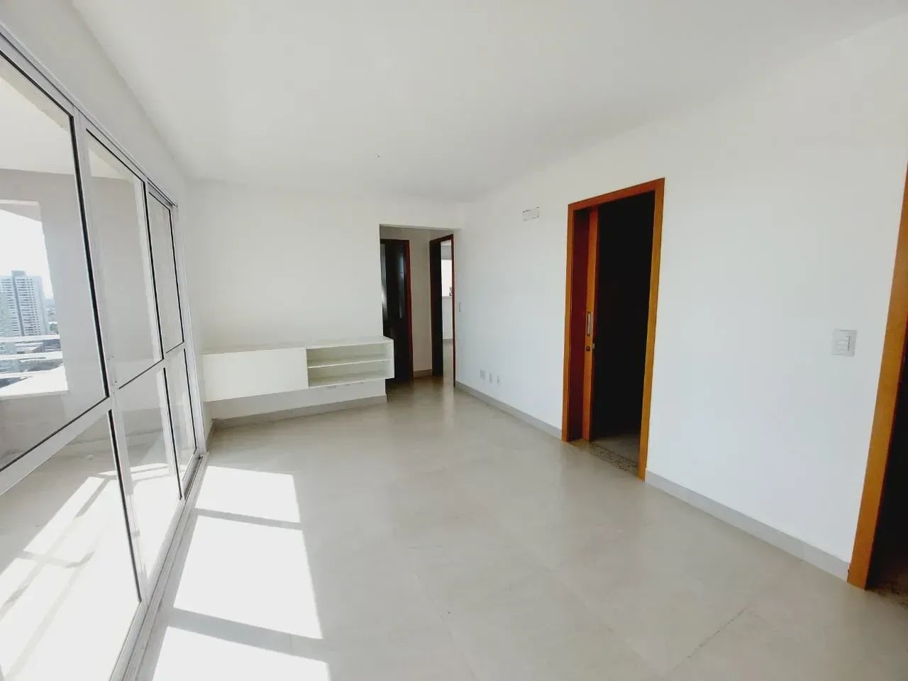 Alugo Apartamento Setor Sudoeste / 2 Quartos / 1 Suíte - Foto 5