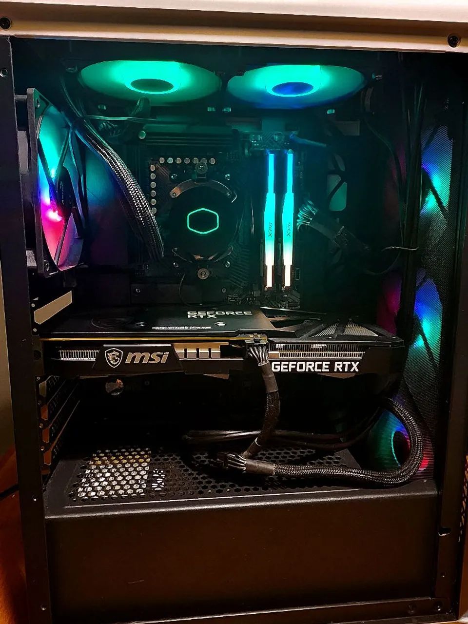 PC Gamer Ryzen 5 7600X RTX 3060 12GB 32GB DDR5