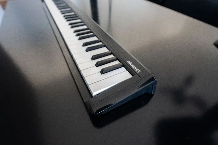 Teclado Controlador Korg MicroKey2 61 - Foto 3