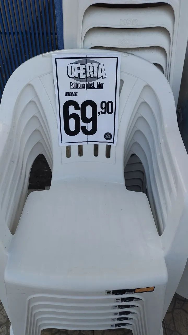 Poltrona de plástico da mor 