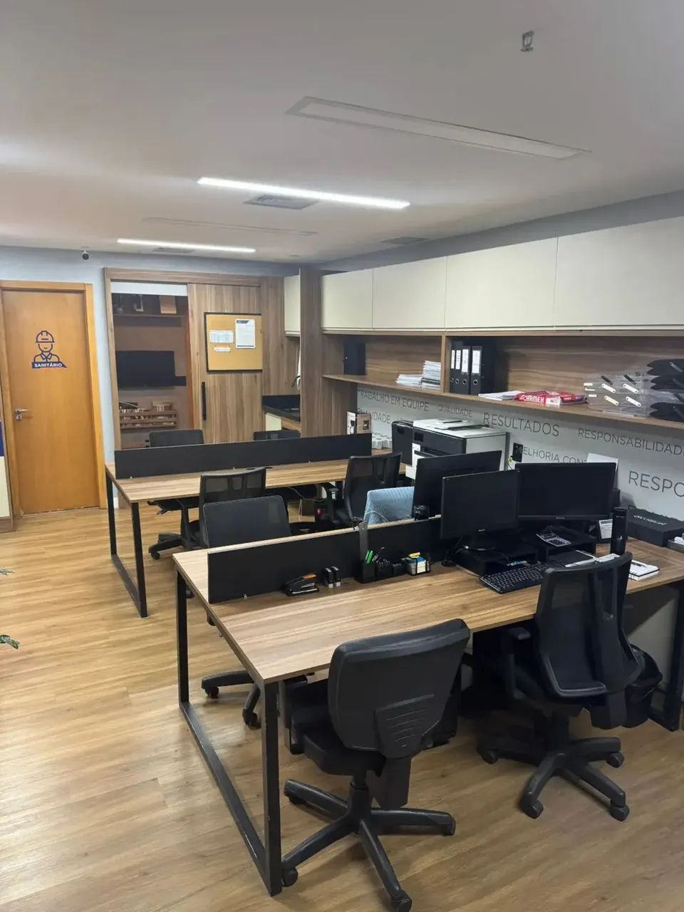 Comercial à venda em rua pública, SÃO CRISTÓVÃO, Salvador, BA