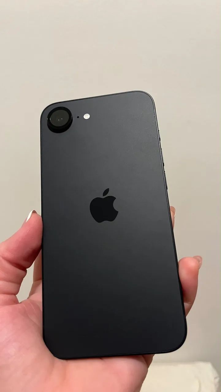 Vendo iPhone 16e 128gb - Foto 3