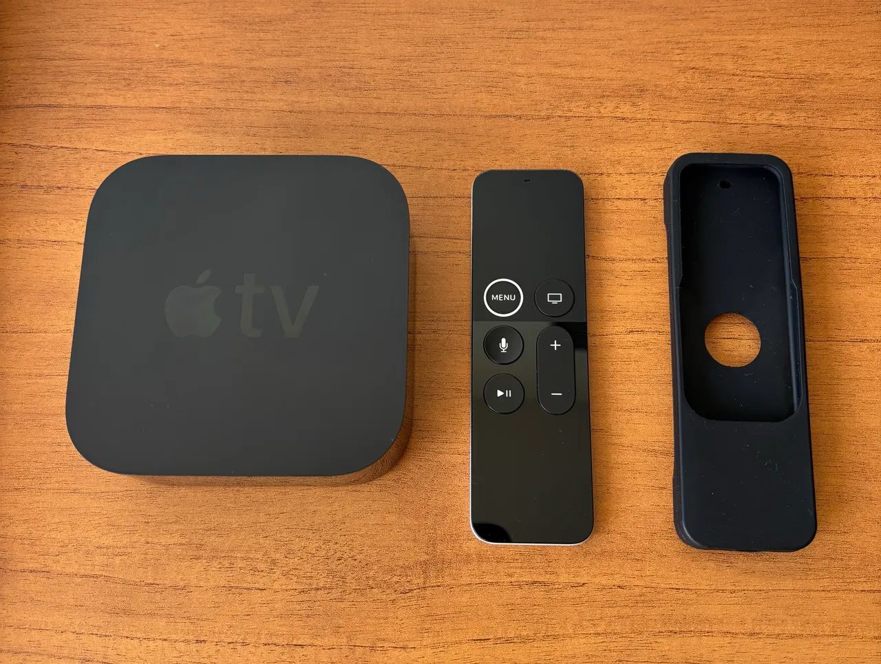 Apple TV 4K Wi-Fi + Ethernet - 64 GB (1ª Geração) - Foto 6