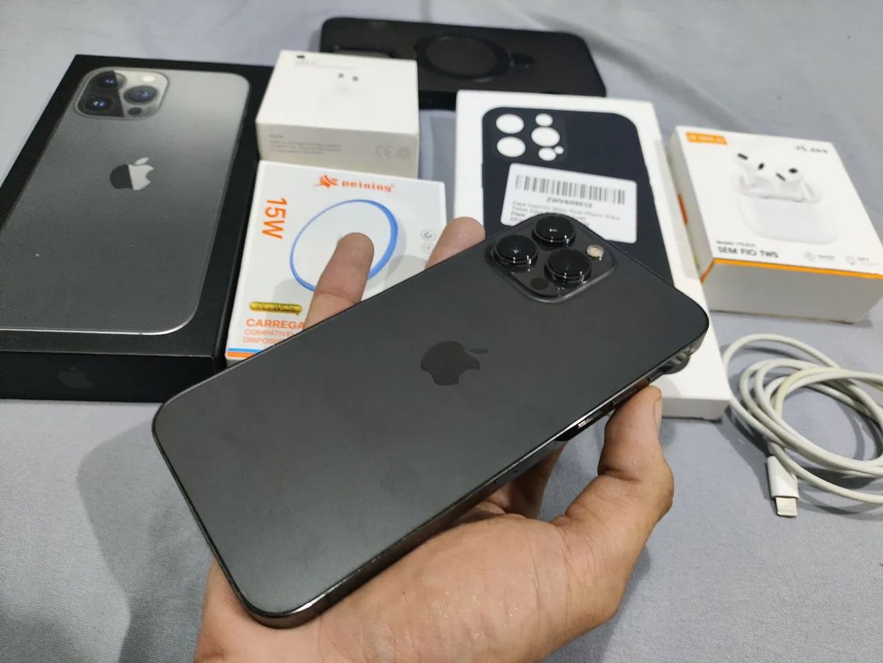 Iphone 13 pro Max - 256 gb ( zerado ) - Celulares e Smartphones