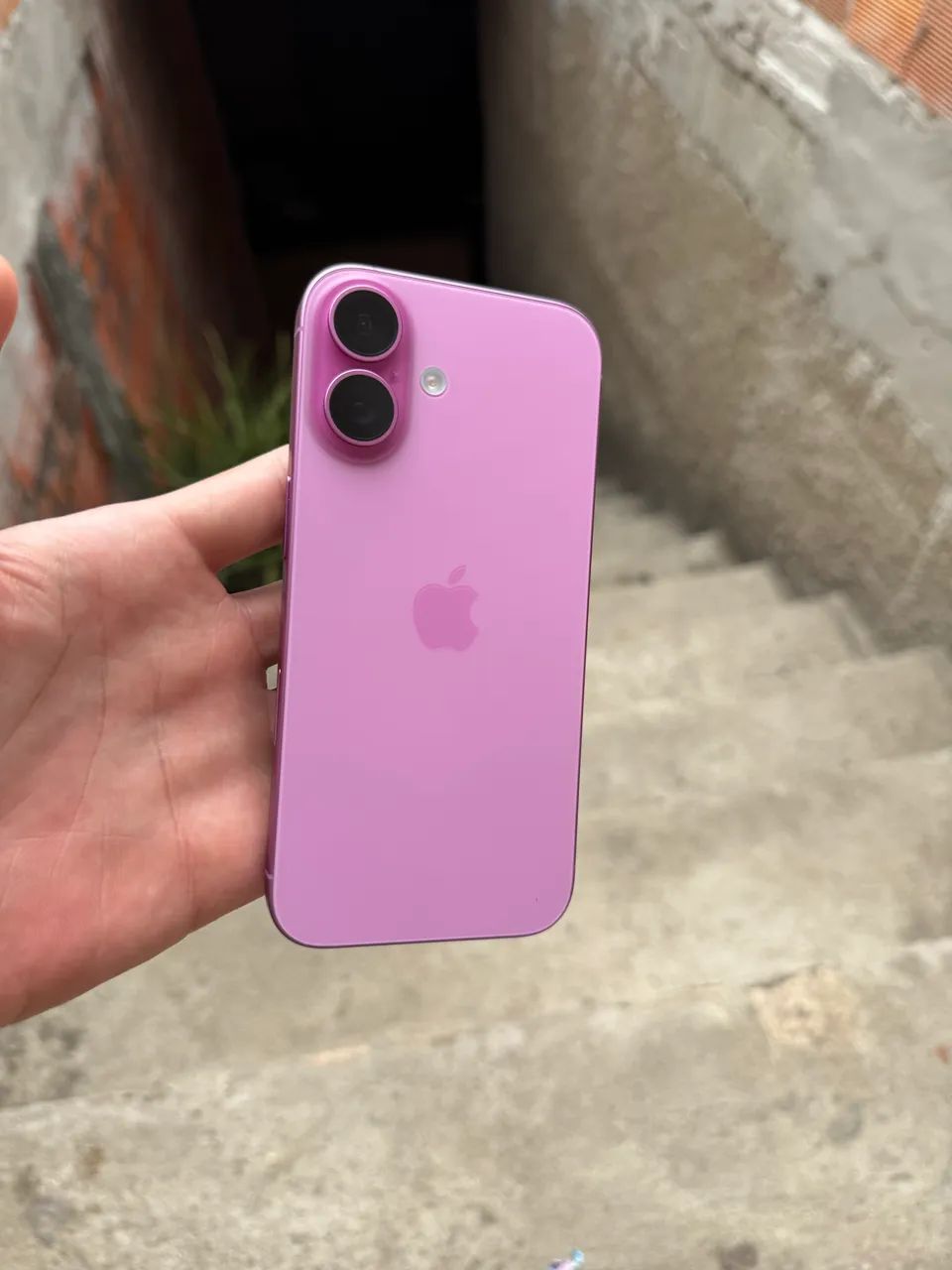 iPhone 16 Rosa 