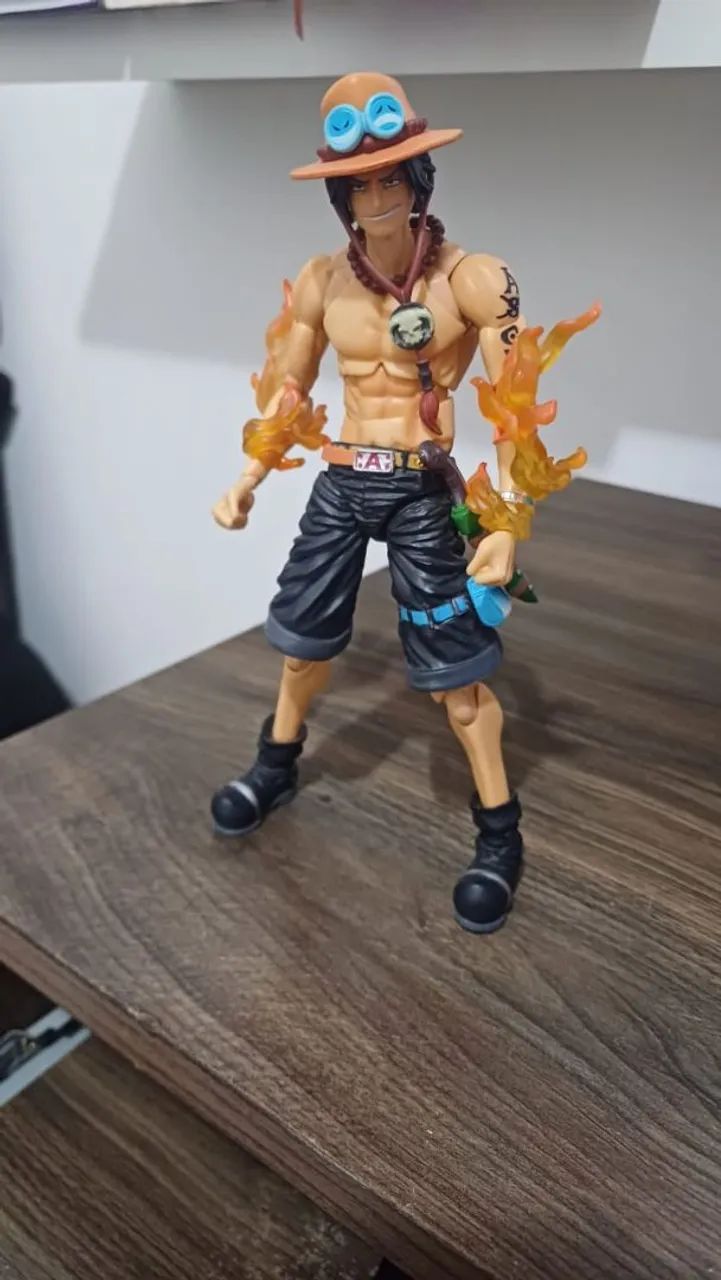 Action figure One Piece Ace bootleg - Foto 4
