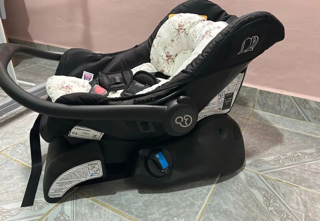 Bebe conforto e base Burigotto . 