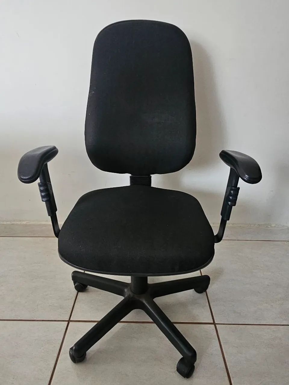 Cadeira giratória (nova)